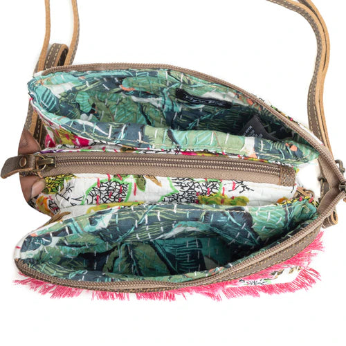 Prairie Garden Crossbody Bag 10824